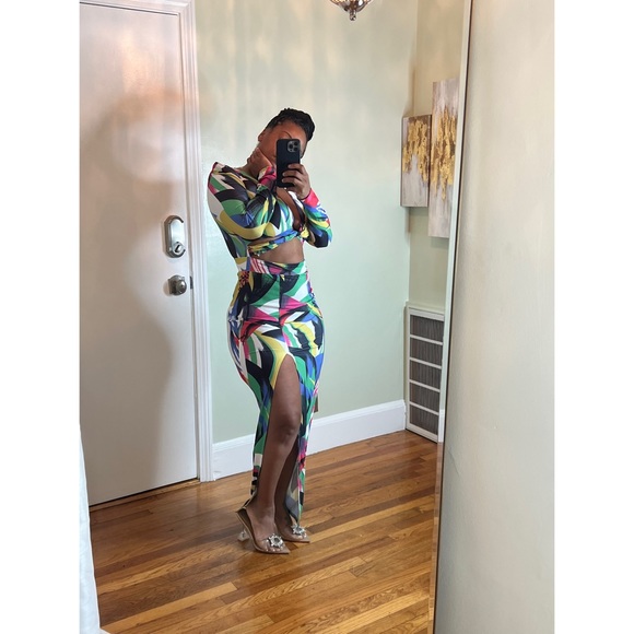 🌹NEW - TIKA Dress in Multi - Picture 6 of 13